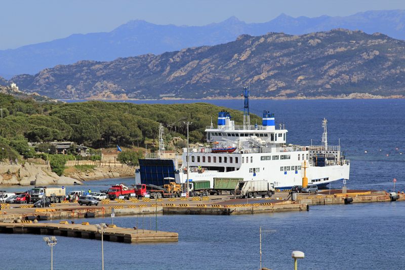 2016-05-02_095837 sardinien-2016.jpg - Palau - Fhre nach Maddalena